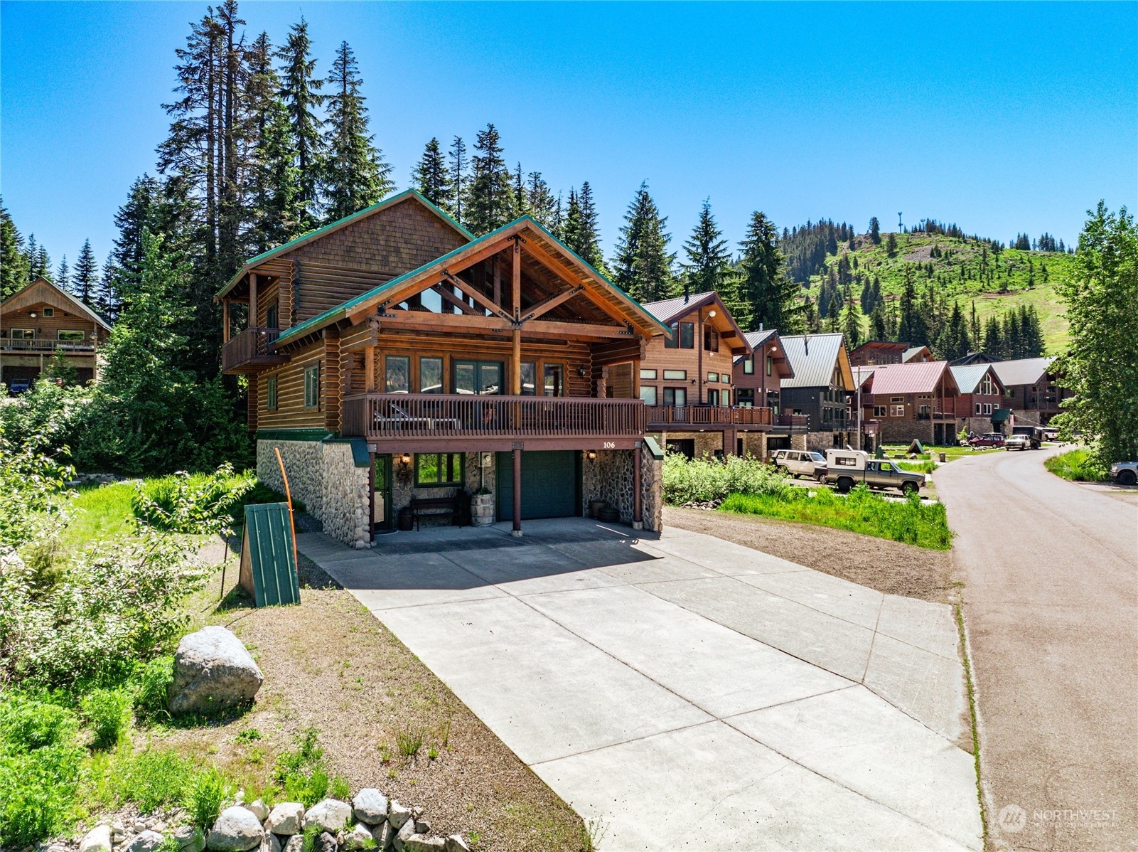 Property Photo:  106  Guye Peak Lane  WA 98068 