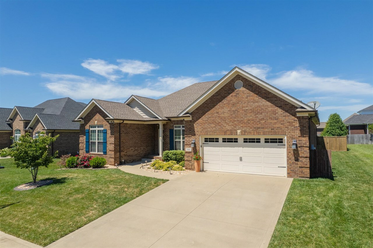 Property Photo:  511 McCoy Place Drive  KY 42104 