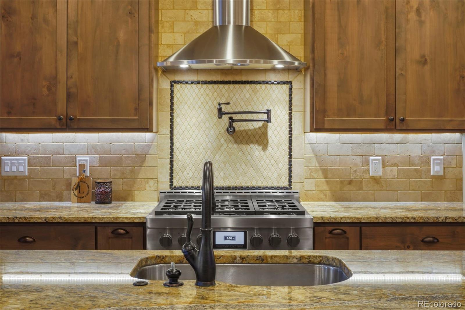 Property Photo: 7130 Independence Street CO 80004