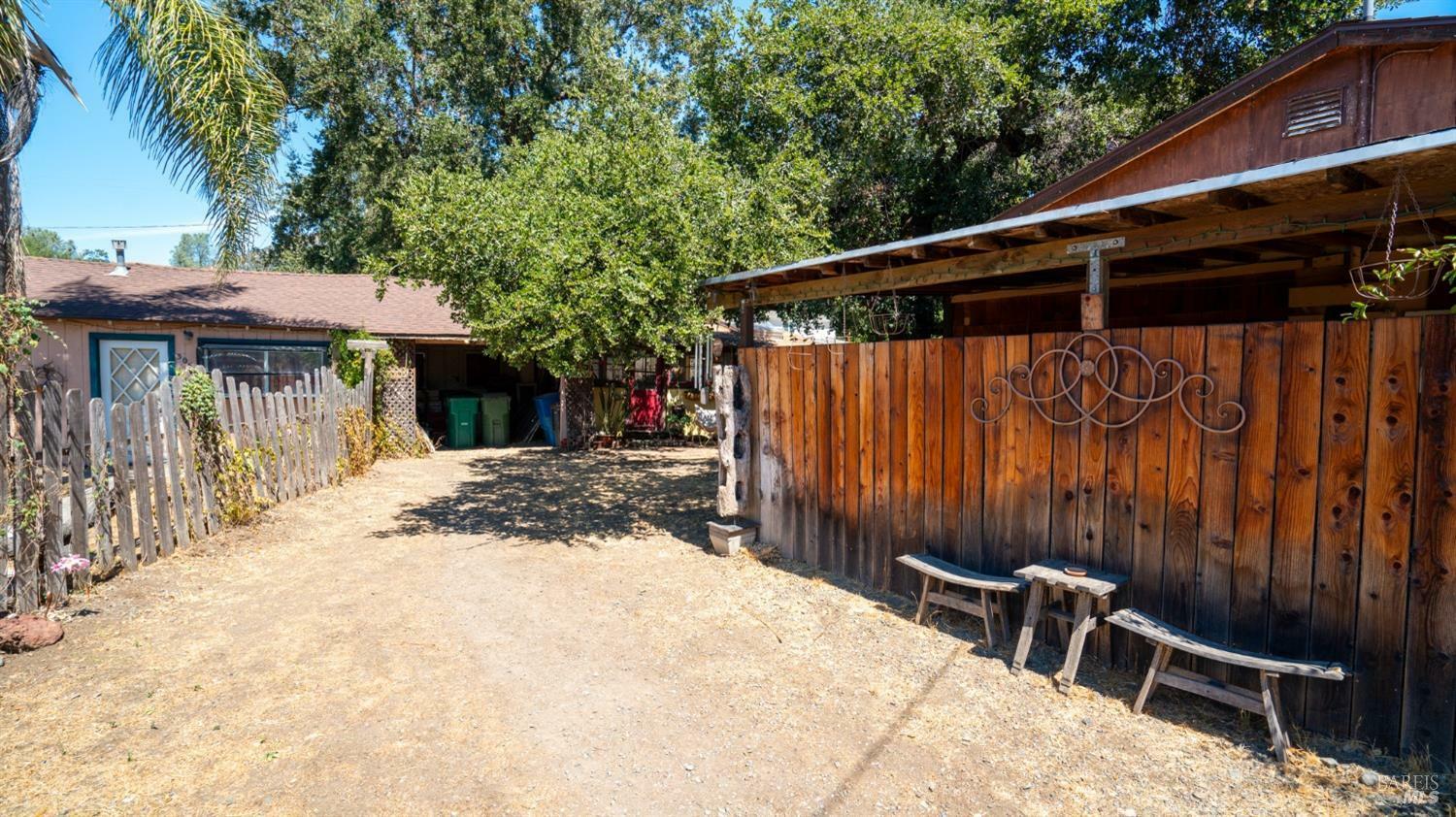 Property Photo:  306 Else Way  CA 95425 