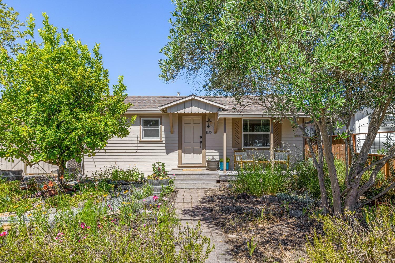 Property Photo:  1320 Deturk Avenue  CA 95404 