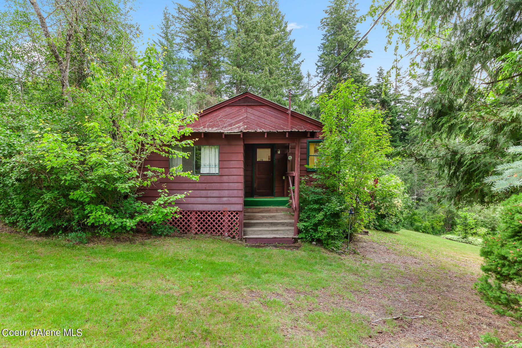 Property Photo:  7284 W Lake Dr  ID 83869 