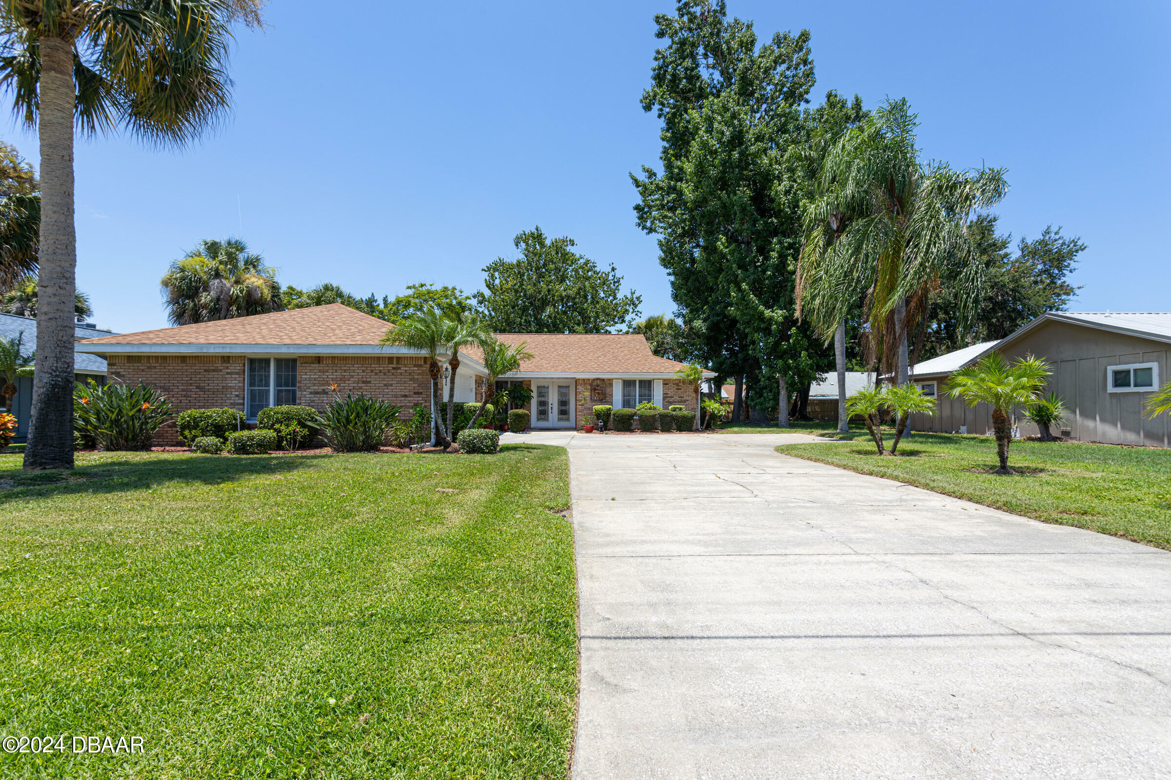 Property Photo:  103 Sea Street  FL 32168 