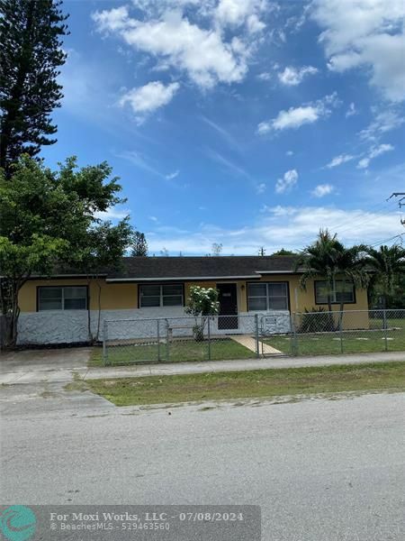 Property Photo:  2791 NW 10th Pl  FL 33311 