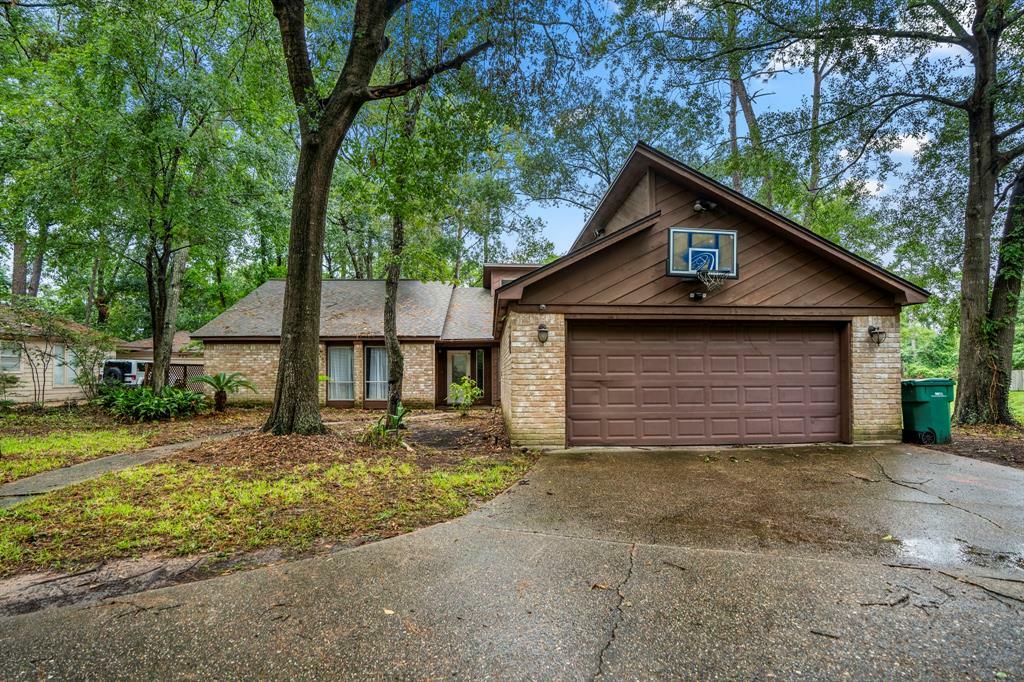 Property Photo:  88 Woodhaven Wood Drive  TX 77380 