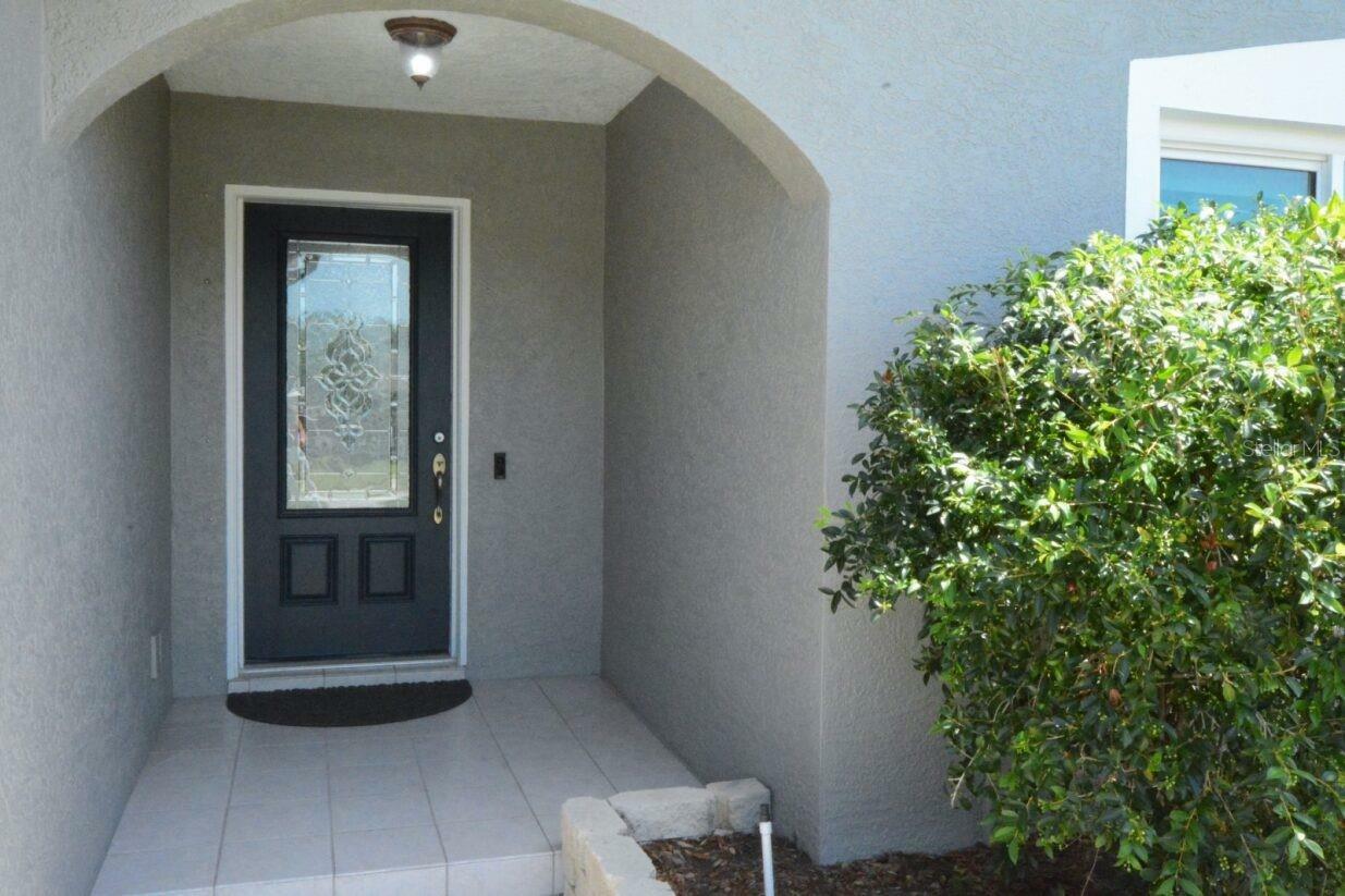 Property Photo:  13923 Wildwood Drive  FL 33774 