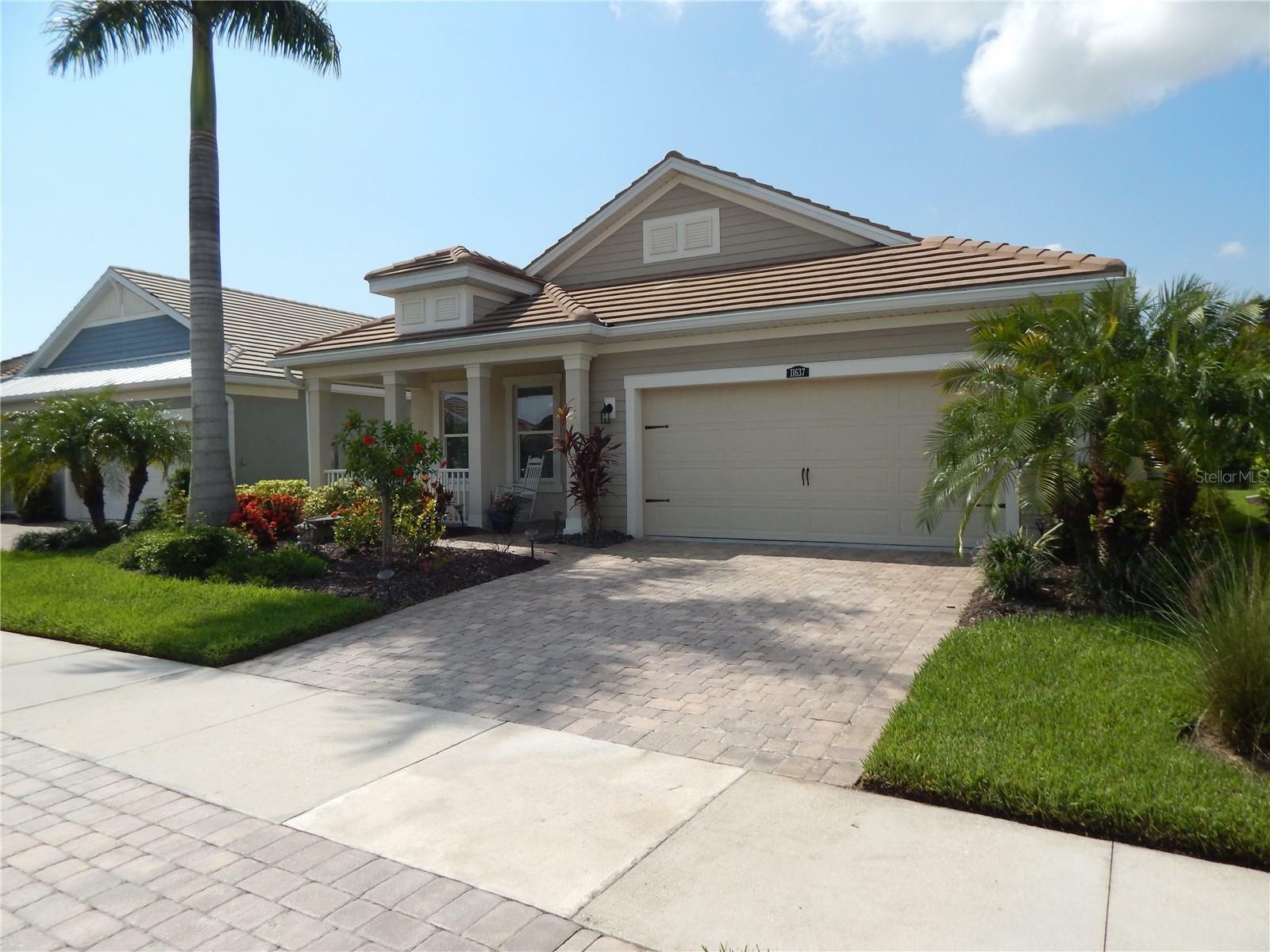 Property Photo:  11637 Renaissance Boulevard  FL 34293 