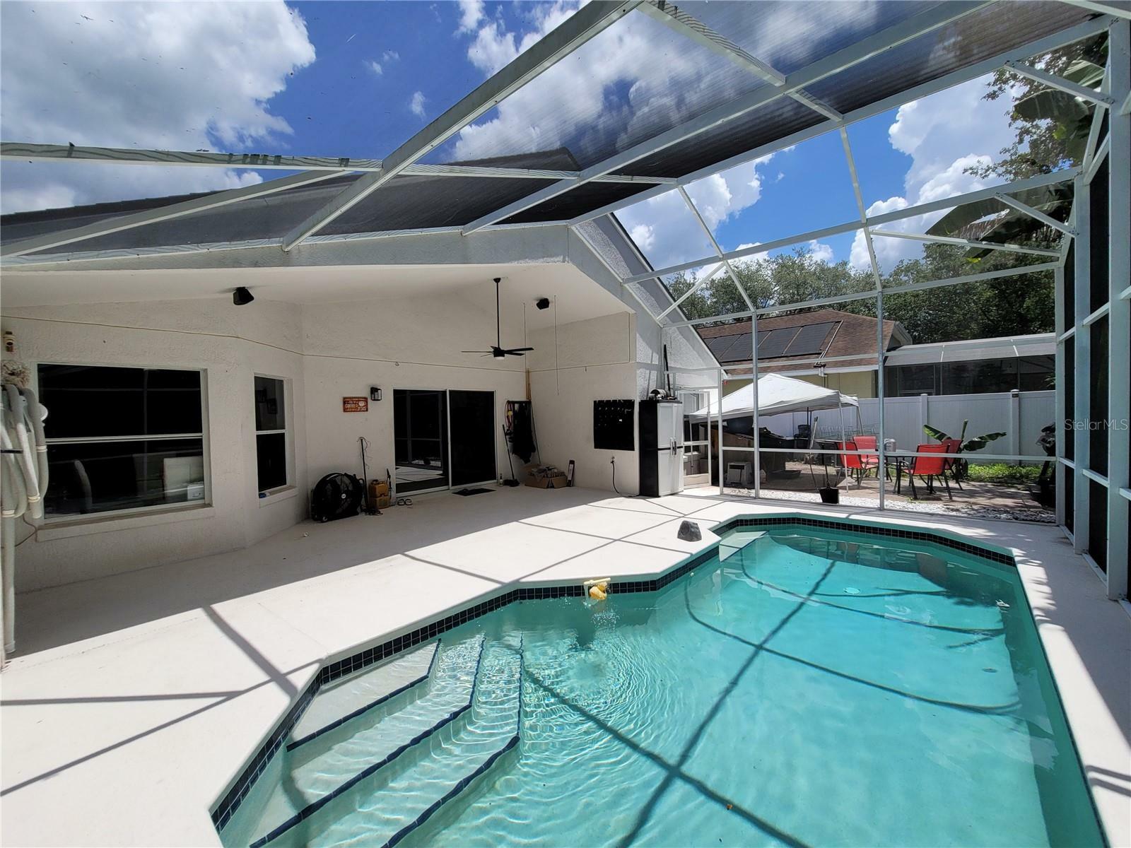 Property Photo:  427 Fern Meadow Loop  FL 34761 