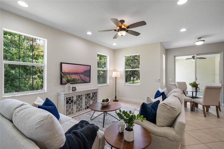 Property Photo:  983 Bighorn Street  FL 32765 