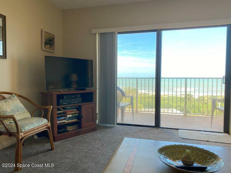 Property Photo: 7520 Ridgewood Avenue FL 32920