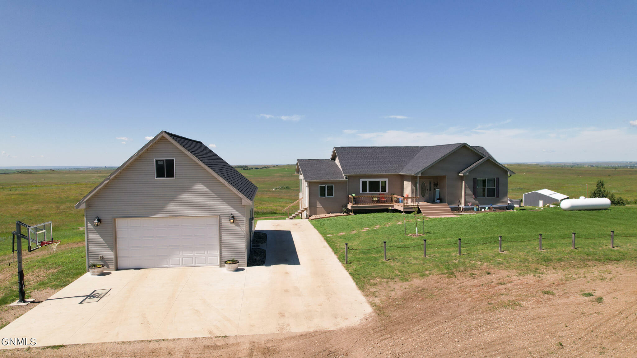 Property Photo:  14826 93rd Street NE  ND 58521 