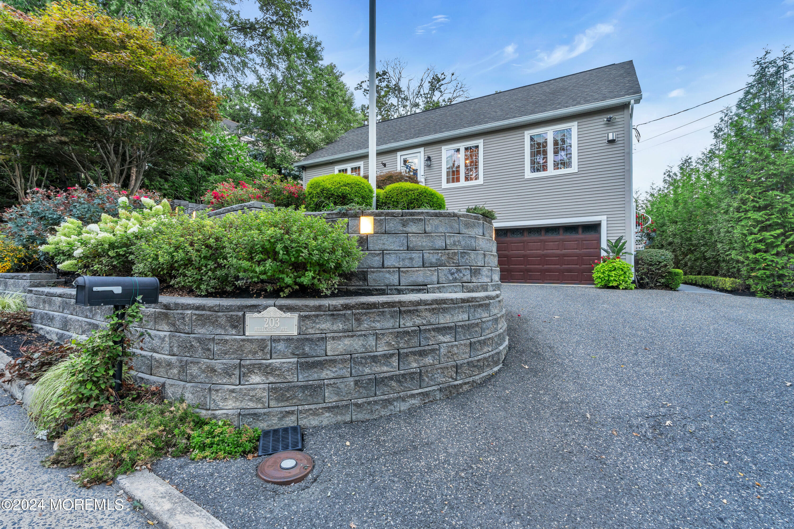 Property Photo:  203 Hillcrest Avenue  NJ 07753 