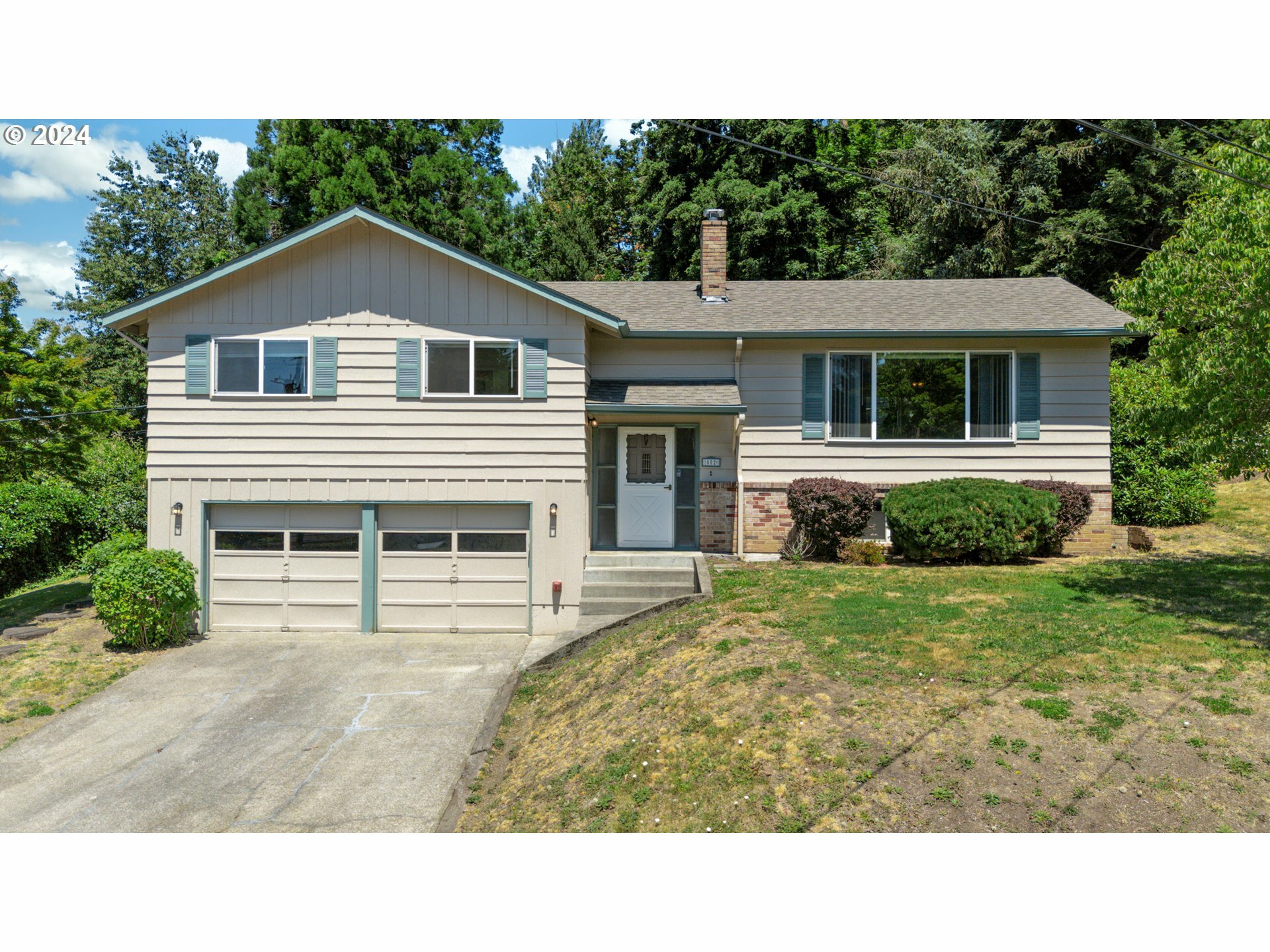 Property Photo:  502 NW 74th St  WA 98665 