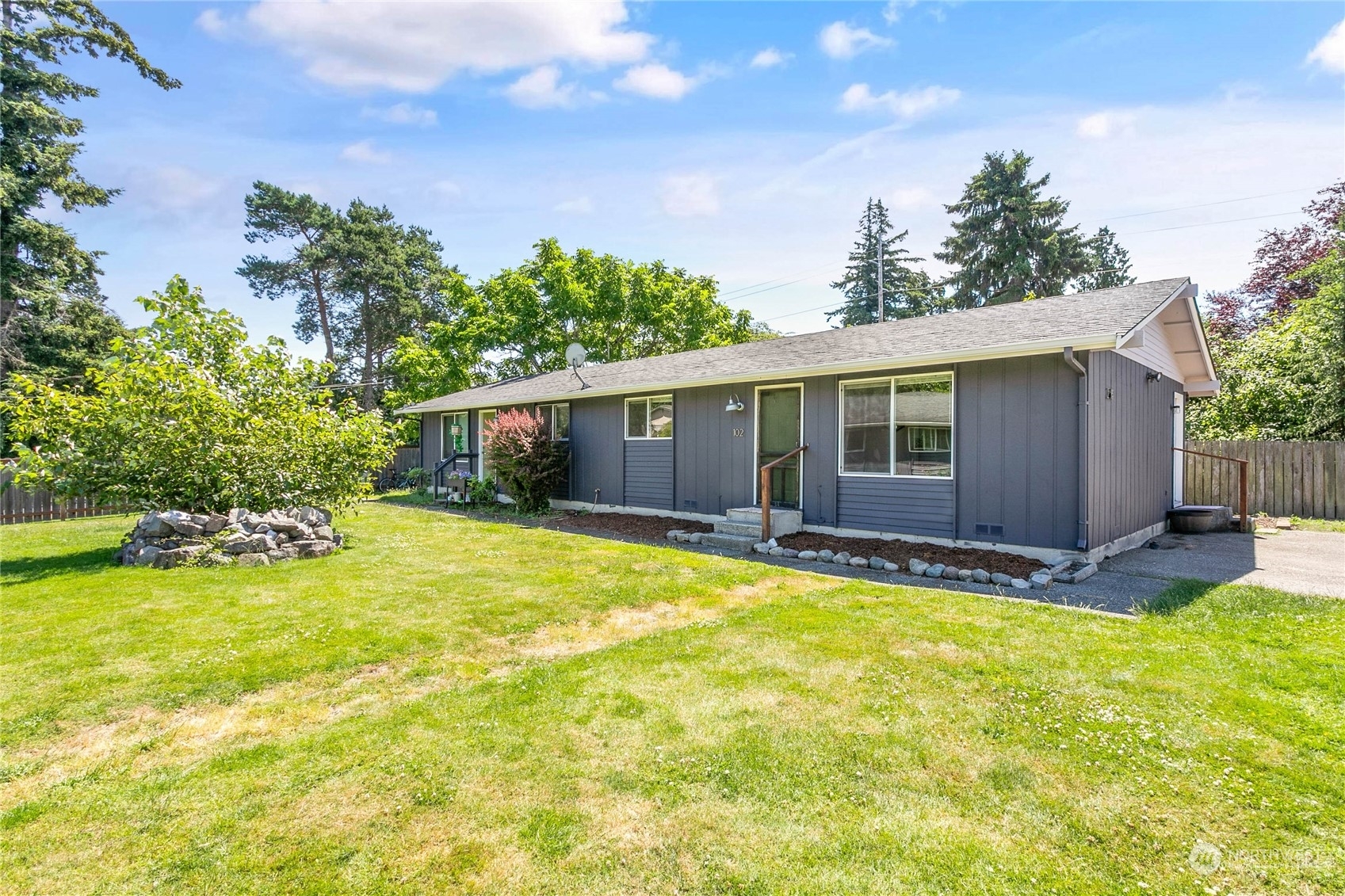 Property Photo:  2615 West Street  WA 98225 