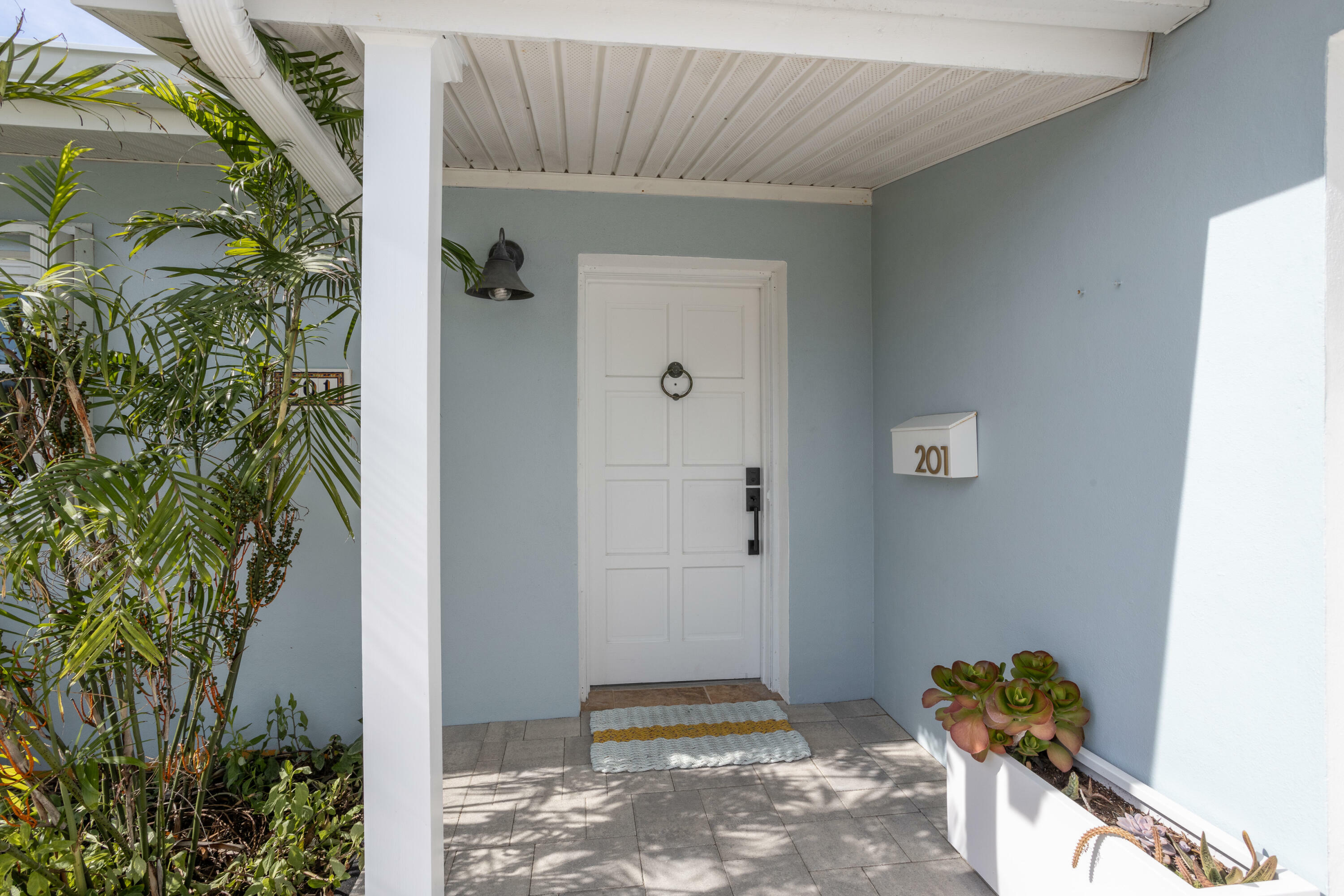 Property Photo:  201 Marion Street  FL 32937 