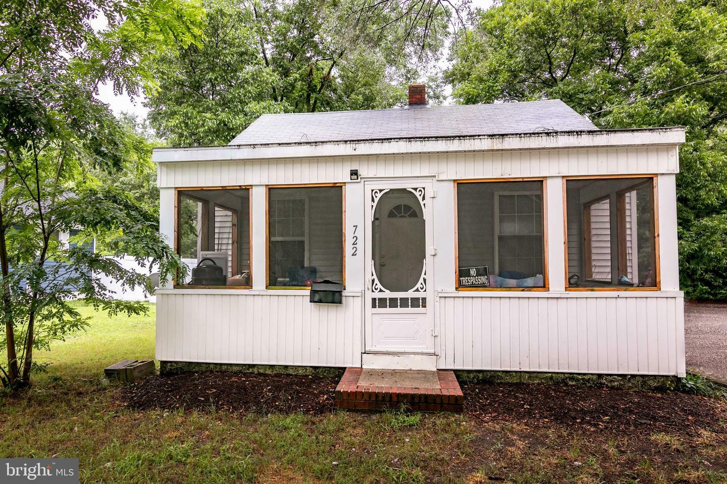 Property Photo:  722 Jackson Street  MD 21804 