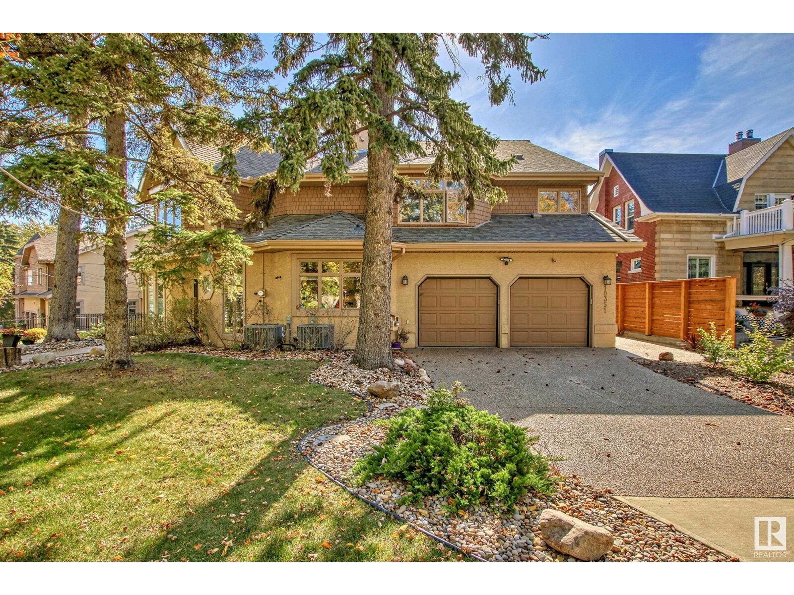 10351 Villa Av NW  Edmonton AB T5N 3T8 photo