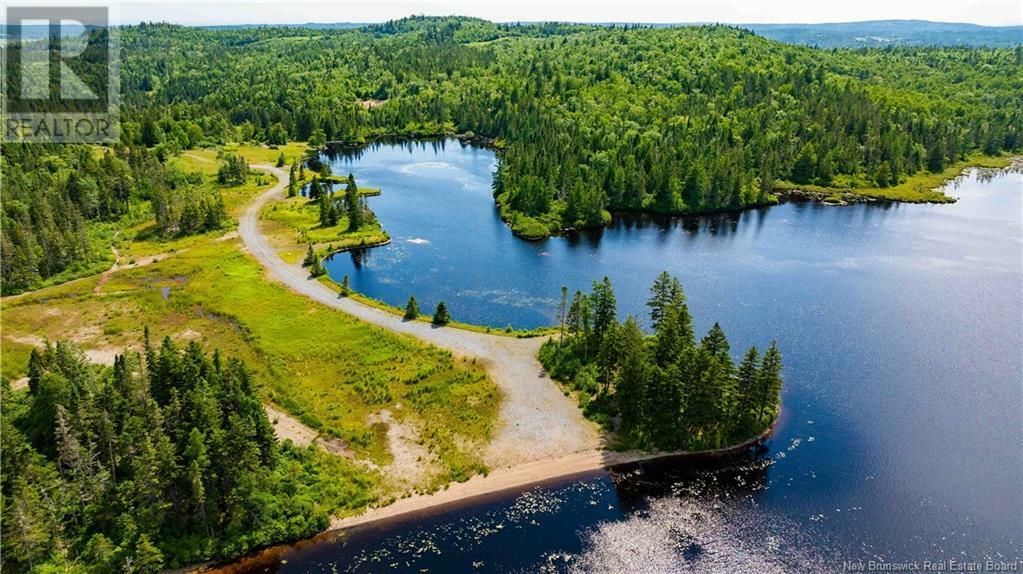 Photo de la propriété:  N/A Shadow Lake Road  NB E5J 2K2 