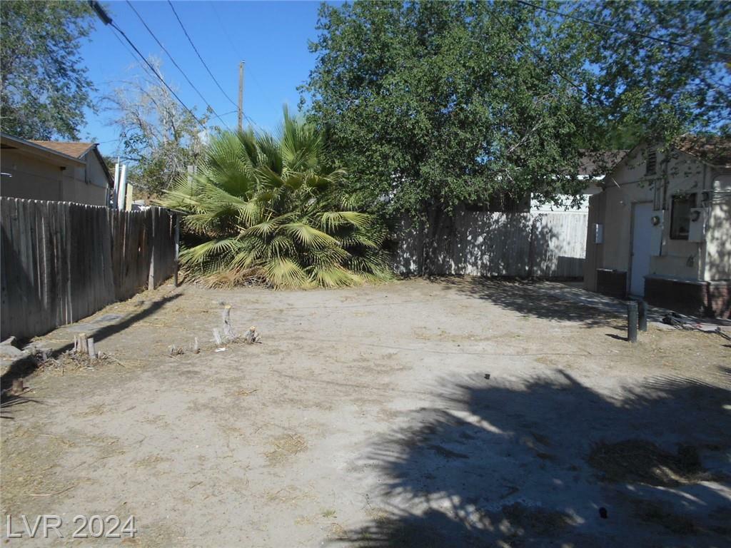 Property Photo:  1520 Stewart Avenue B  NV 89101 