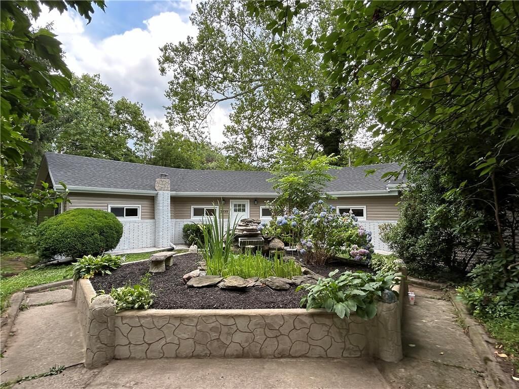 Property Photo: 2235 South Delaware Drive PA 18042