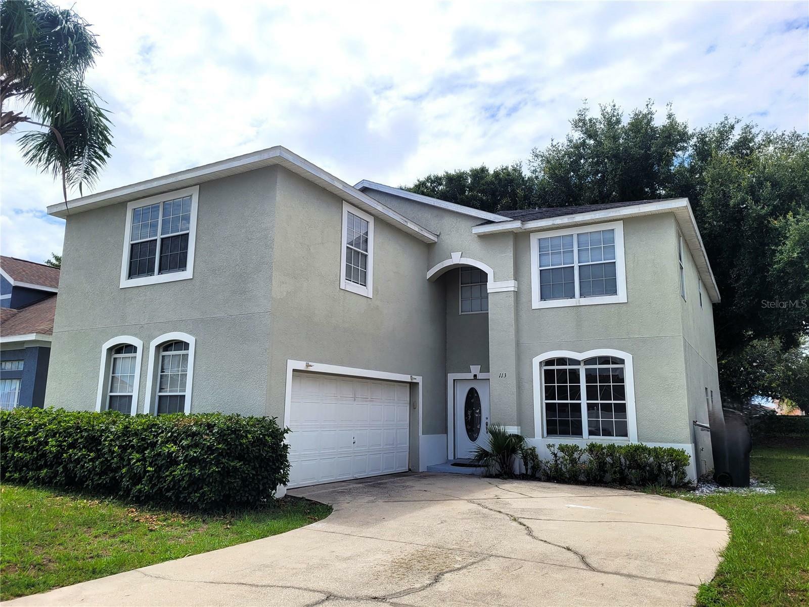 Property Photo:  113 Riggs Circle  FL 33897 