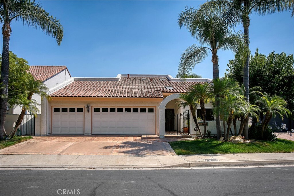 24412 Voltara Court  Calabasas CA 91302 photo