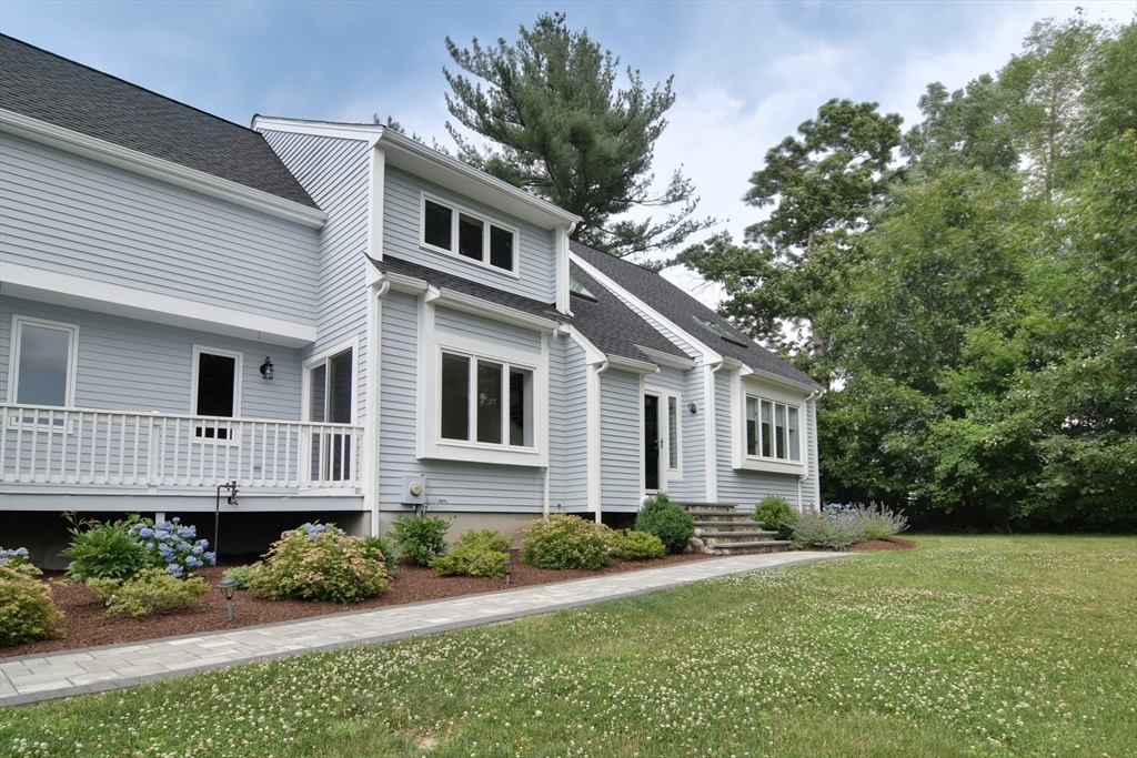 Property Photo:  19 Gibbs Valley Path  MA 01701 