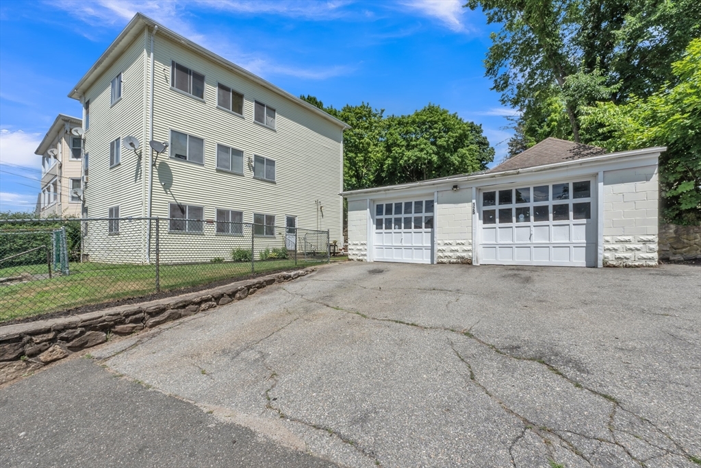 Property Photo: 125 Cross MA 01550