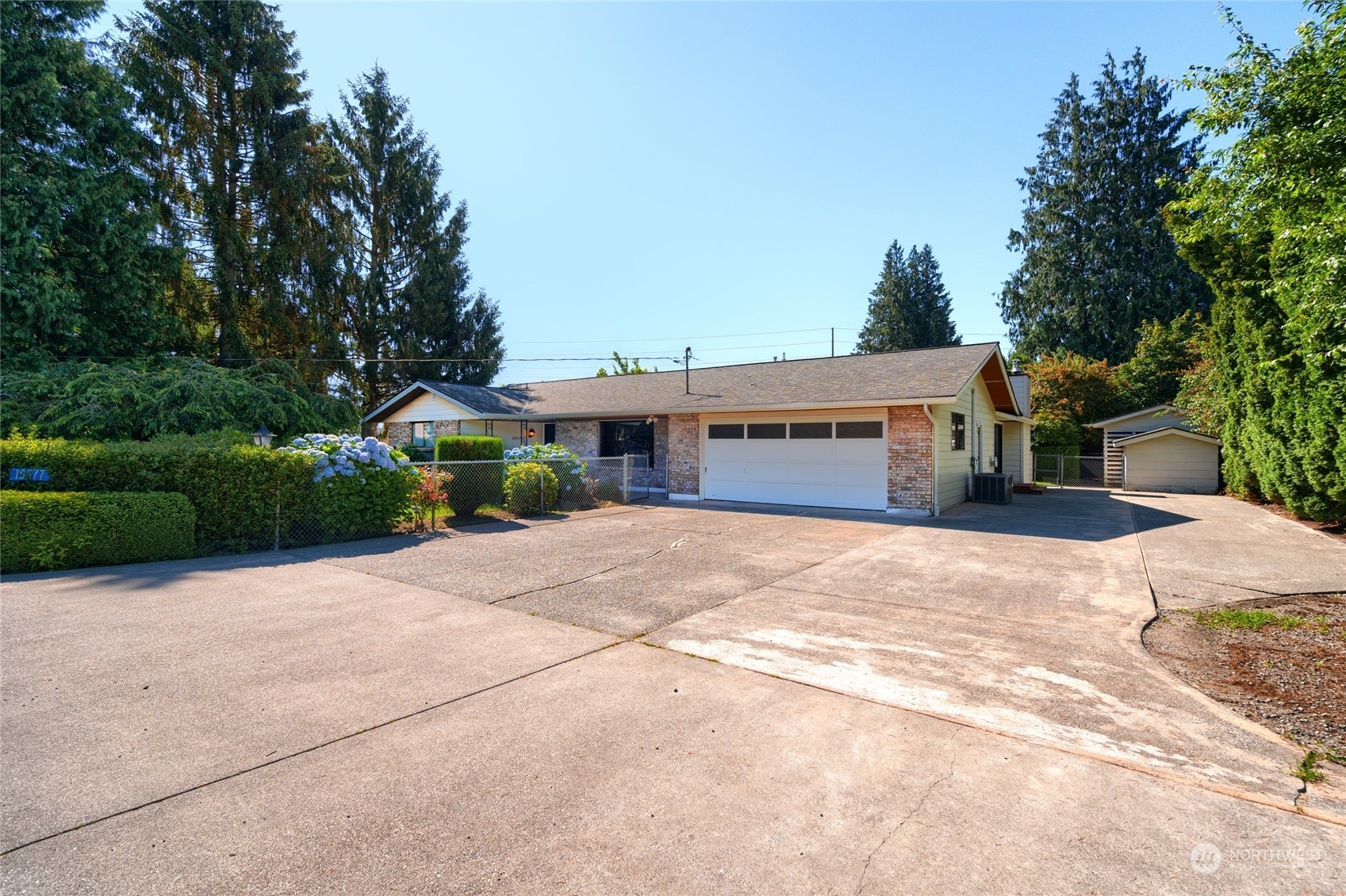 Property Photo:  10577 Vista View Drive  WA 98284 