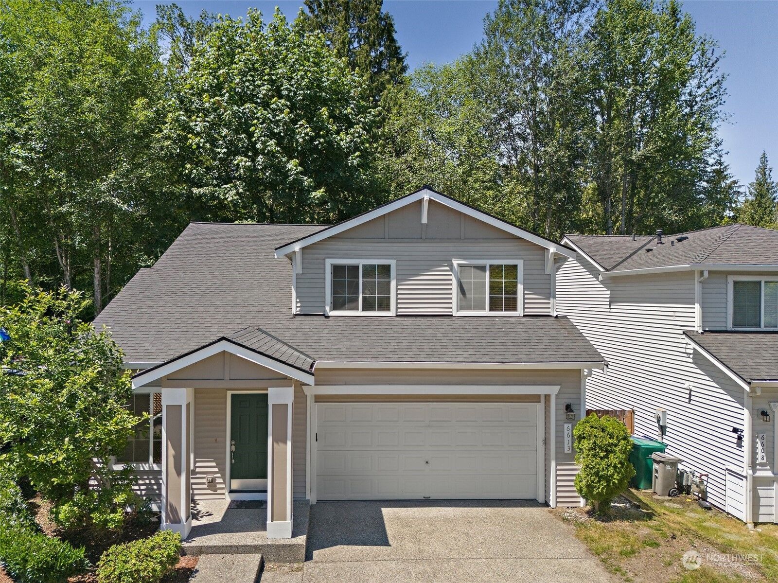 Property Photo: 6613 133rd Place SE WA 98296