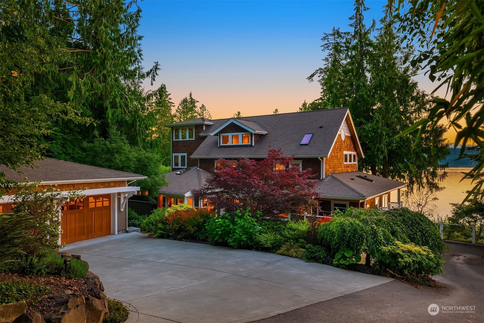 11563 Battle Point Drive NE  Bainbridge Island WA 98110 photo