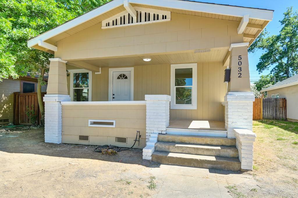 Property Photo:  5032 11th Avenue  CA 95820 