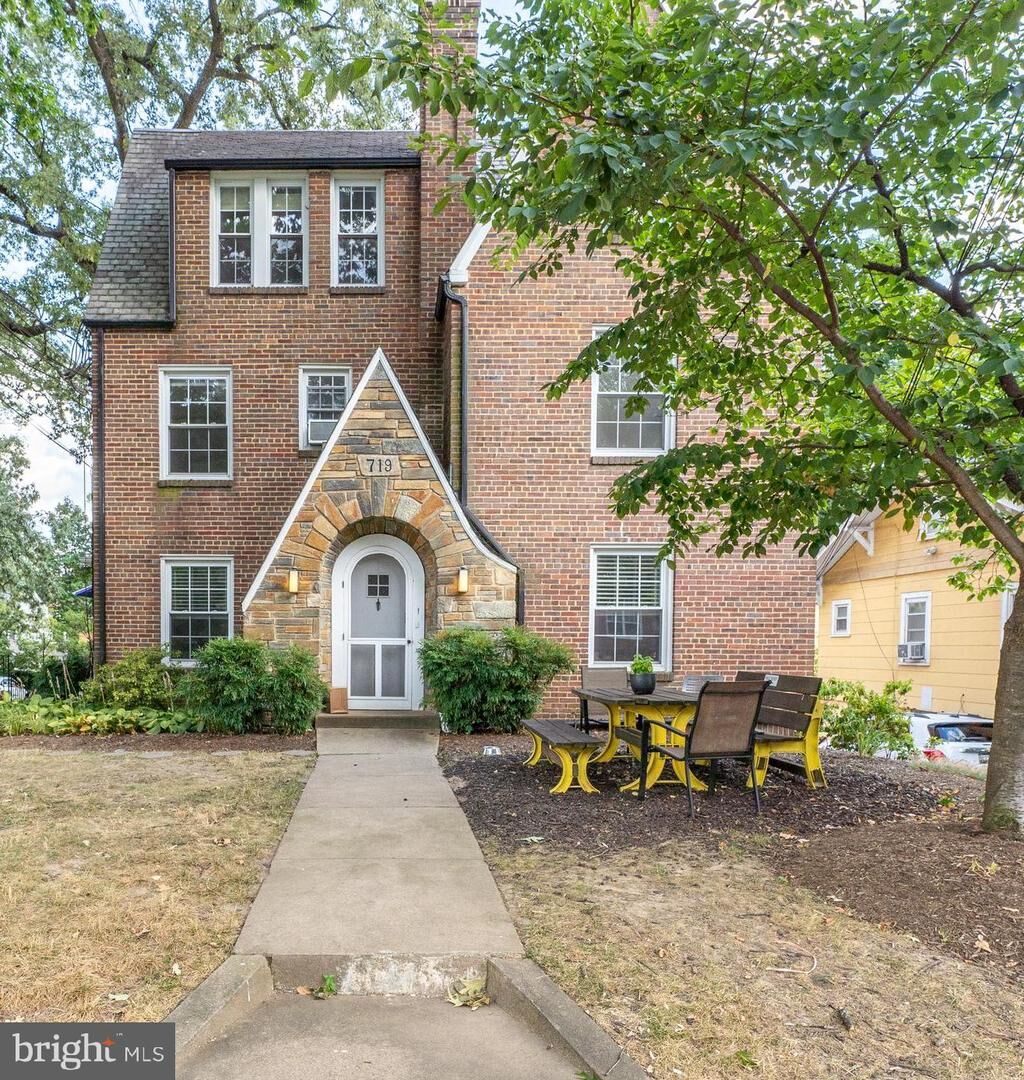 Property Photo:  719 Erie Avenue 719-6  MD 20912 