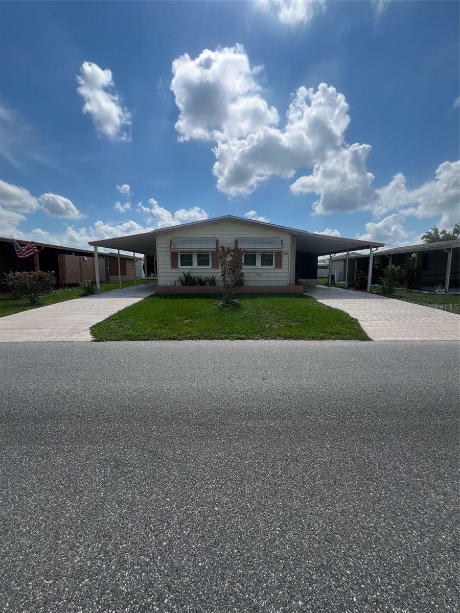 Property Photo:  5013 Foxwood Boulevard  FL 33810 