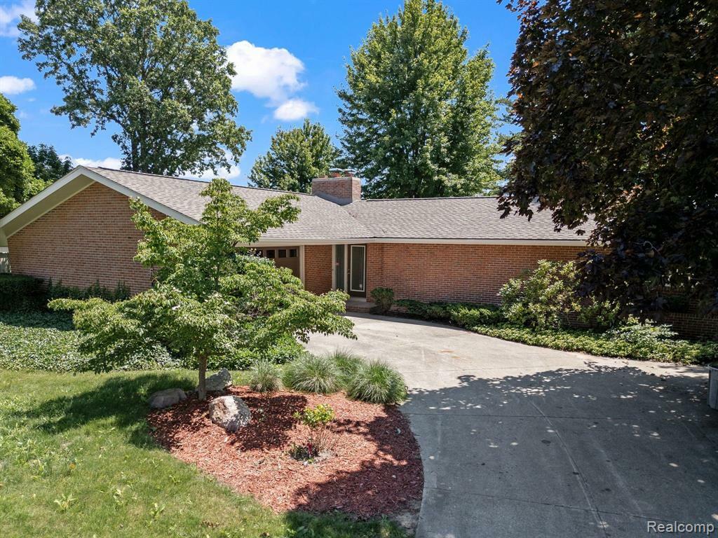 Property Photo:  4757 Century Drive  MI 48638 5613 