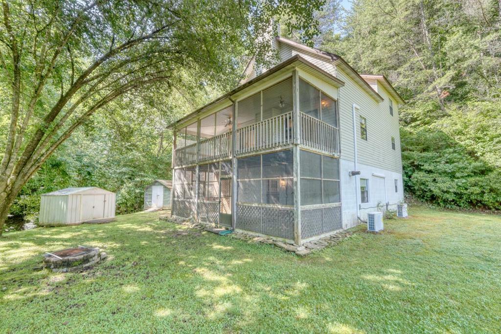 Property Photo:  386 Floyd Stalcup Rd  NC 28906 