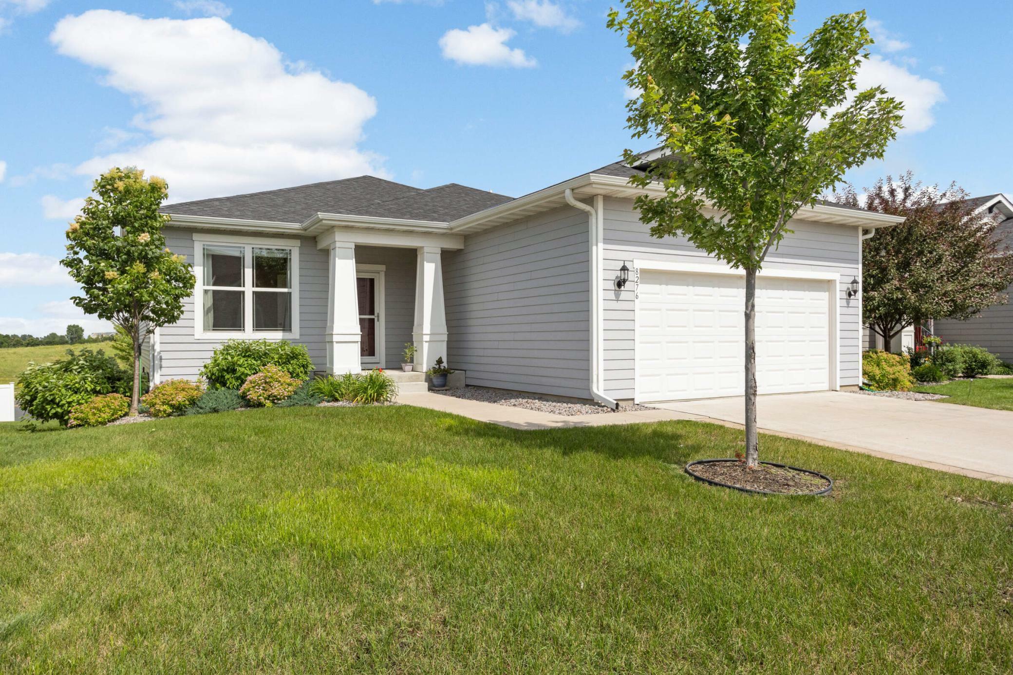 Property Photo:  8276 Oakview Court N  MN 55369 