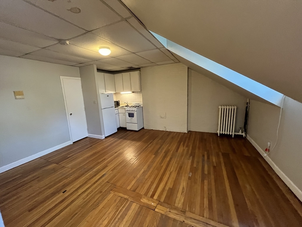 Property Photo:  120 Charles Street 10  MA 02114 