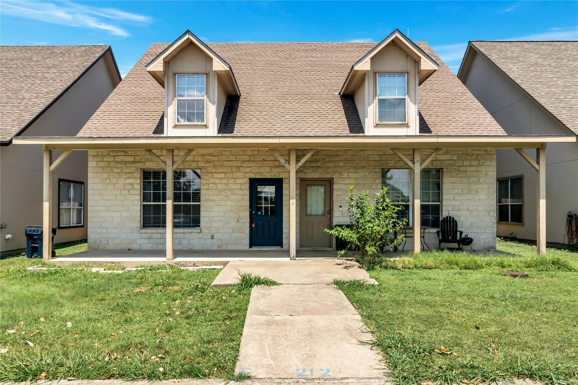 Property Photo:  212 Sandstone Drive E &Amp F  TX 76537 