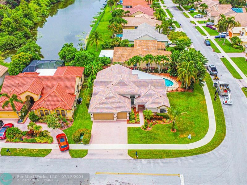 Property Photo:  9760 Ridge Walk Ct  FL 33328 