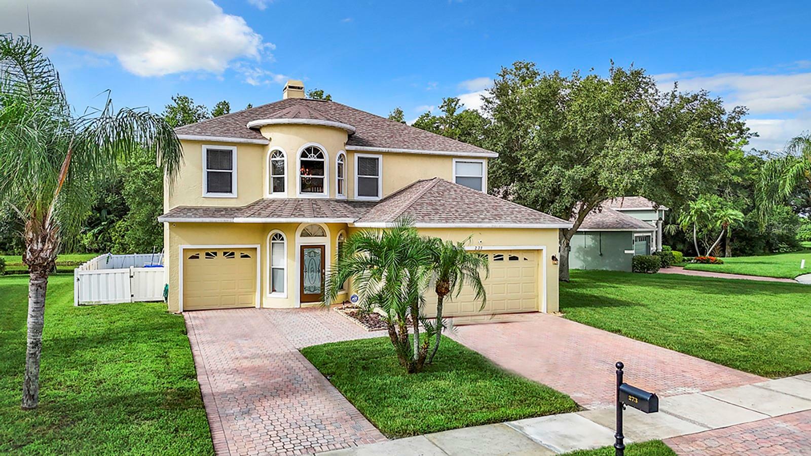 Property Photo:  273 Timberland Court  FL 34677 