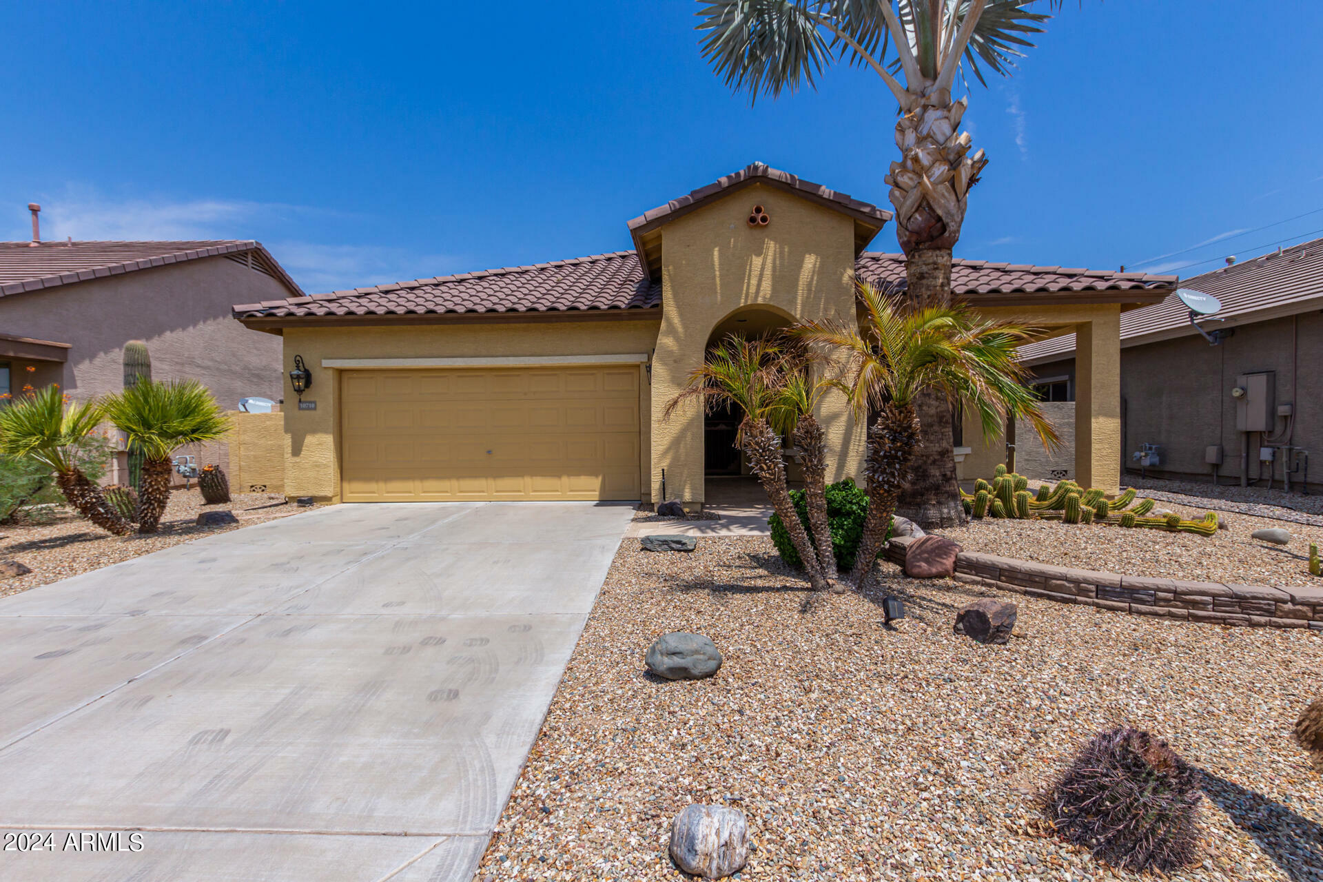 Property Photo:  10710 W Jefferson Street  AZ 85323 