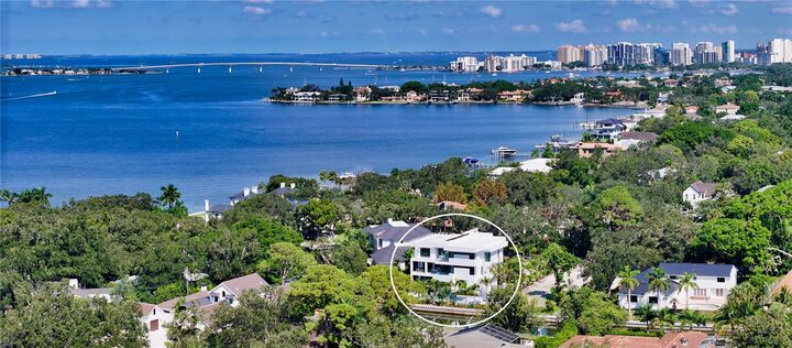 Property Photo: 1610 N Lodge Drive FL 34239