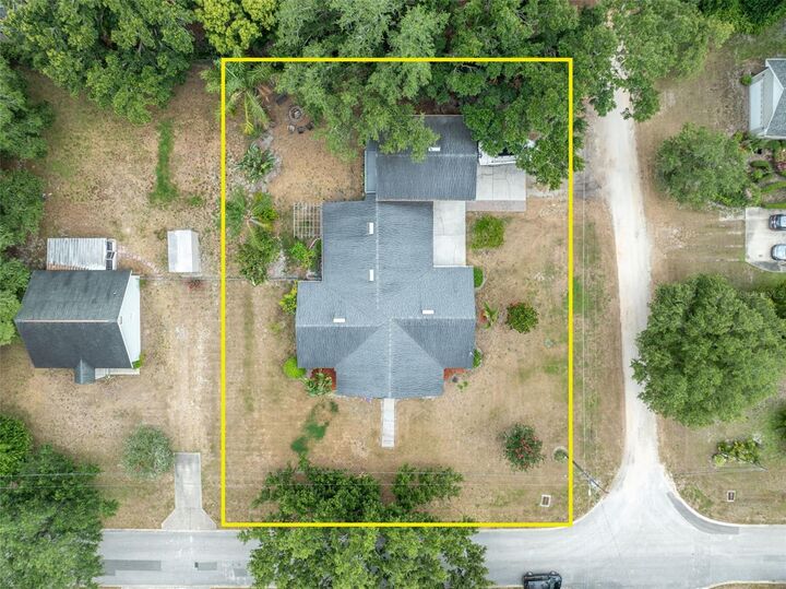 Property Photo: 305 Briley Ave FL 34760