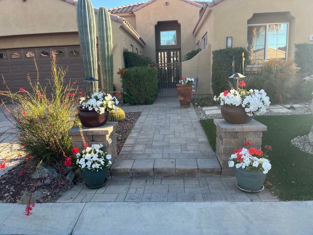 Property Photo: 80108 Via Tesoro CA 92253
