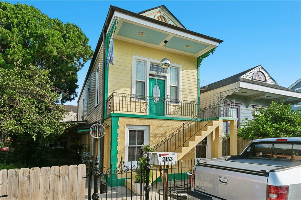 Property Photo:  3153 Chippewa Street Upper  LA 70115 