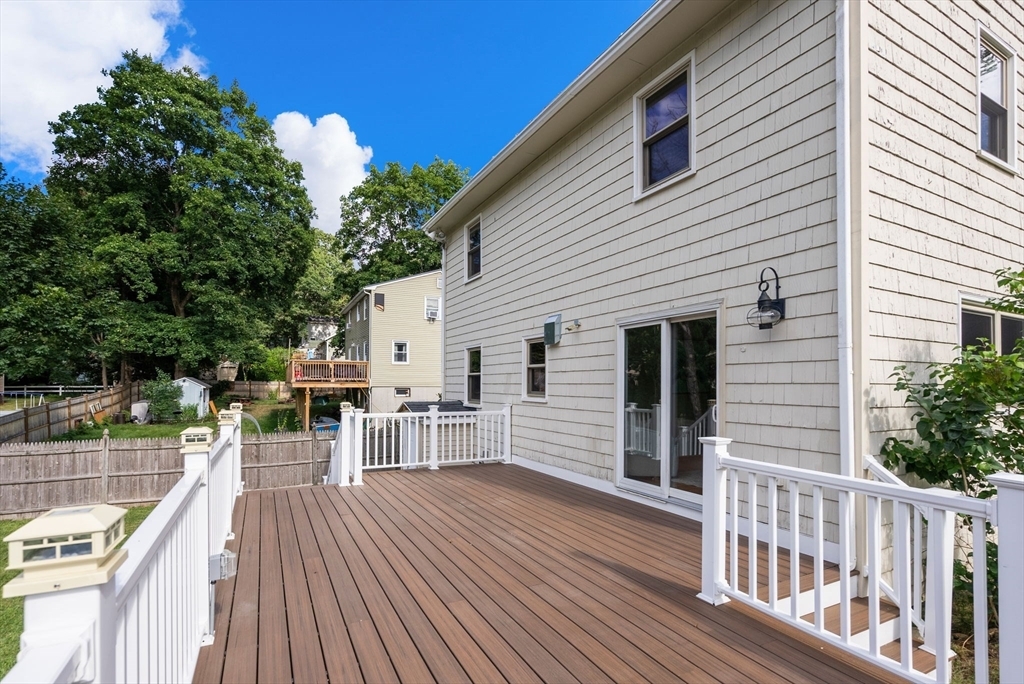 Property Photo:  21 Lakeview Rd  MA 01778 