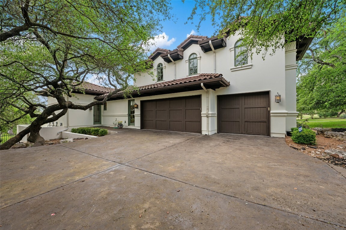 Property Photo:  18033 Glenville Cove  TX 78738 