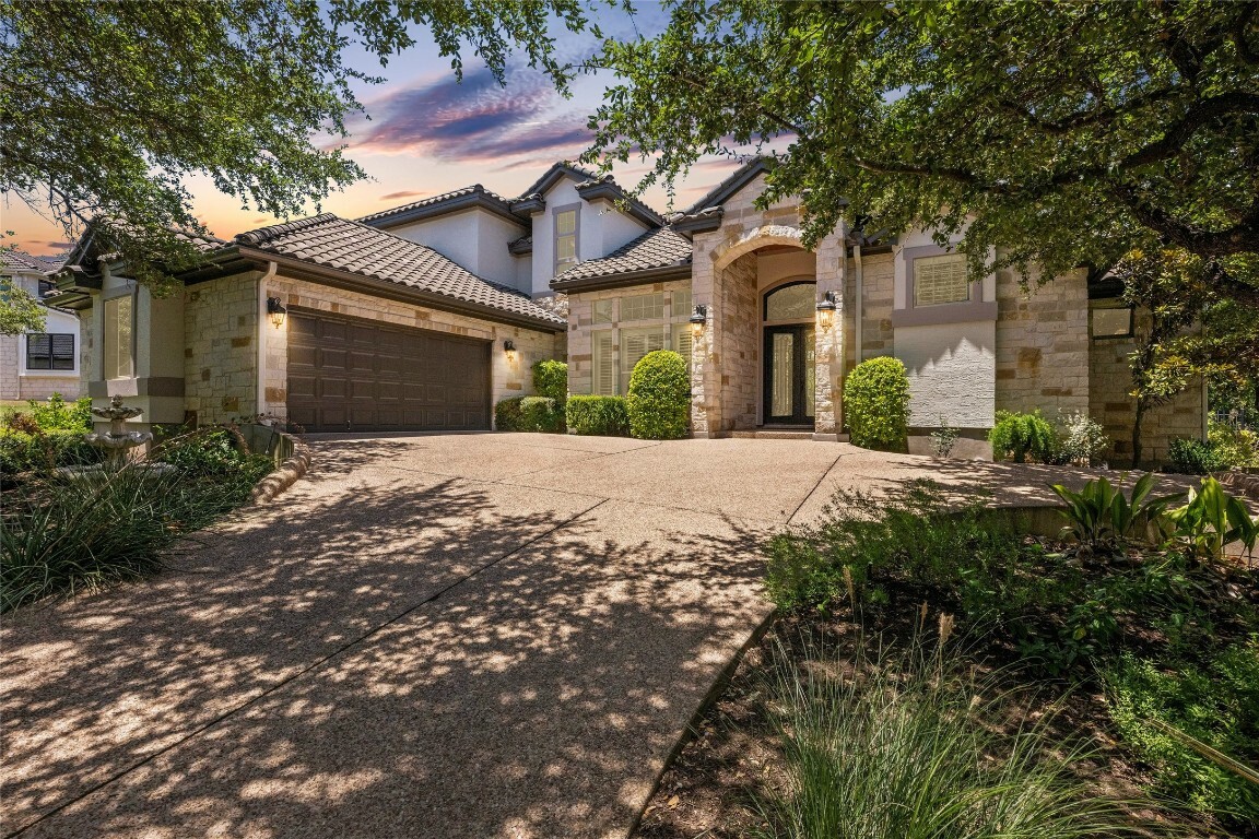 Property Photo:  4 Lost Meadow Trail  TX 78738 