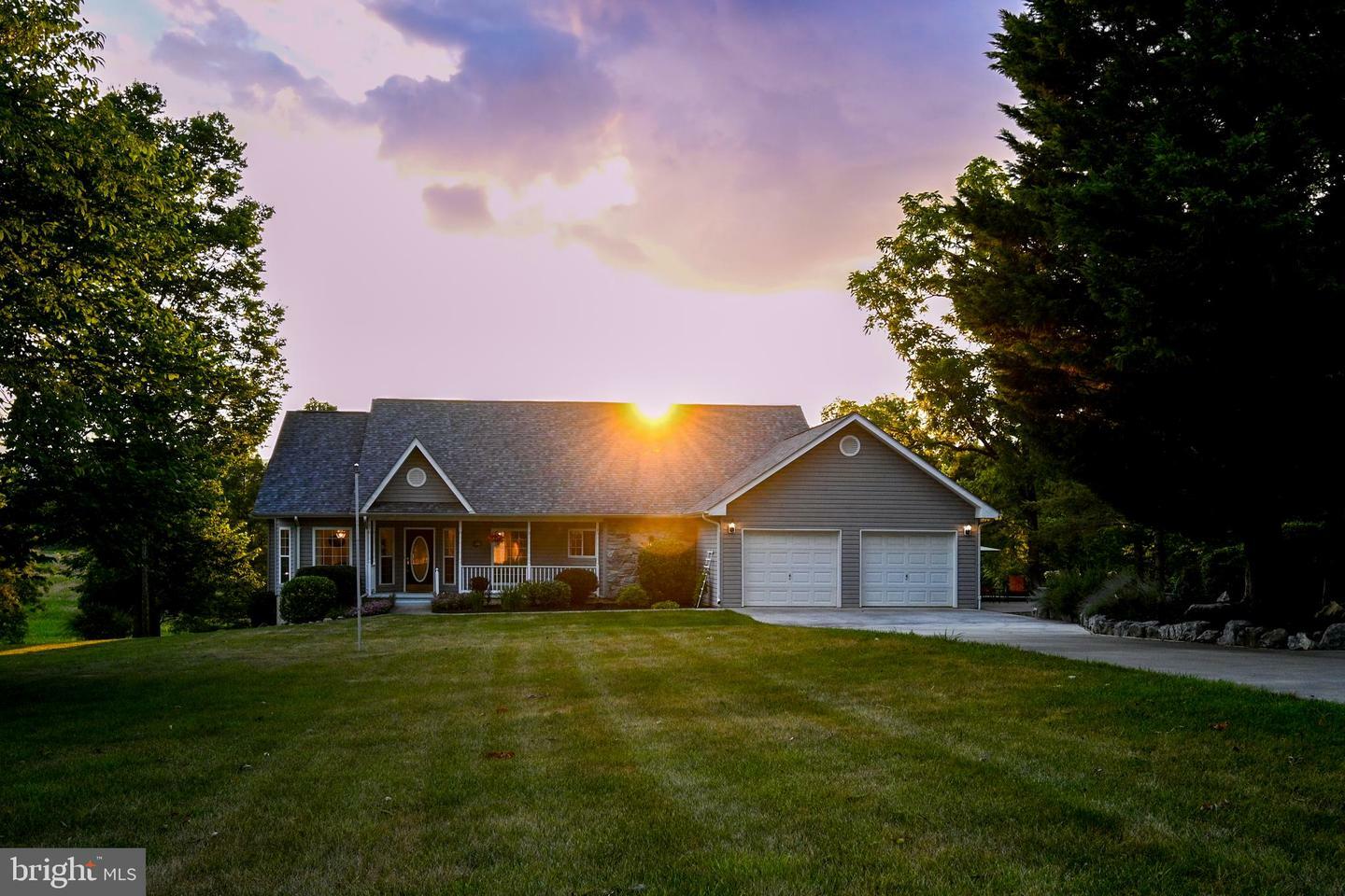 Property Photo: 601 Woolen Mill Road WV 25403